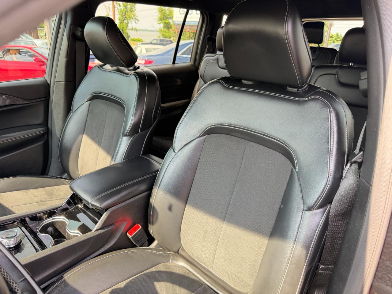 Jeep Grand Cherokee L Altitude 4x4 2021