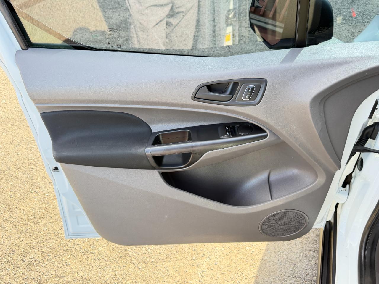 Ford Transit Connect Van XL LWB w/Rear Symmetrical Doors 2022