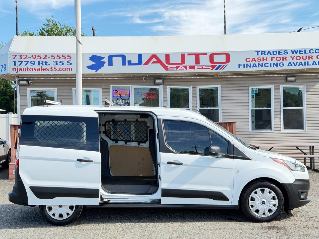 Ford Transit Connect Van XL LWB w/Rear Symmetrical Doors 2022