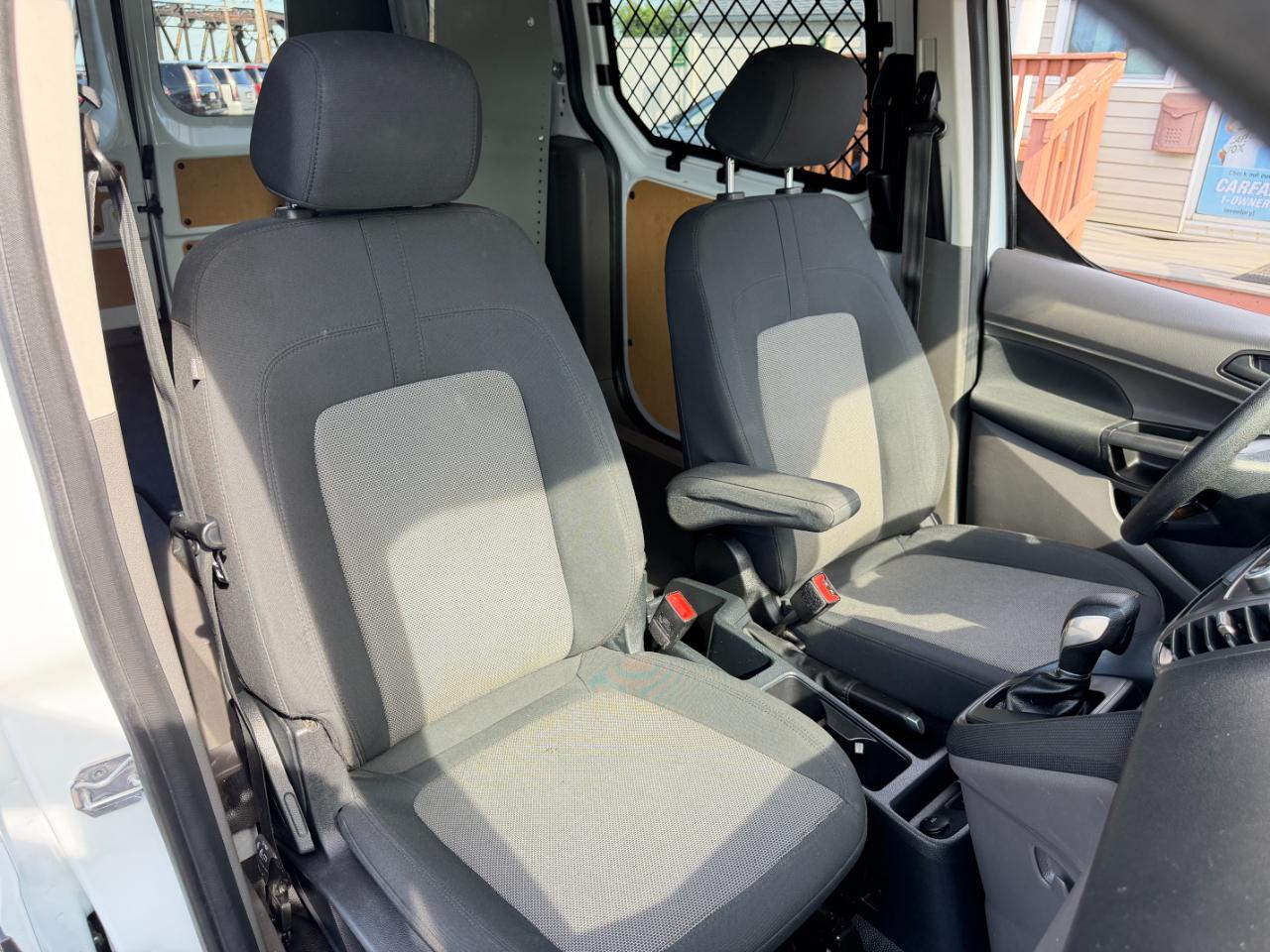 Ford Transit Connect Van XL LWB w/Rear Symmetrical Doors 2022
