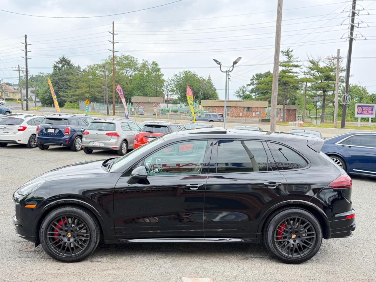 Porsche Cayenne AWD 4dr GTS 2016