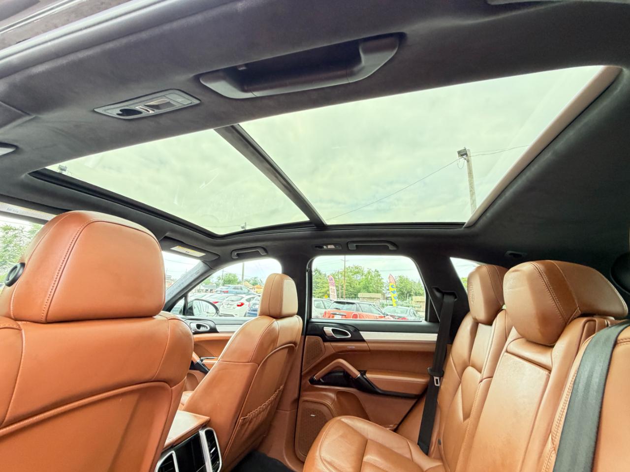 Porsche Cayenne AWD 4dr GTS 2016