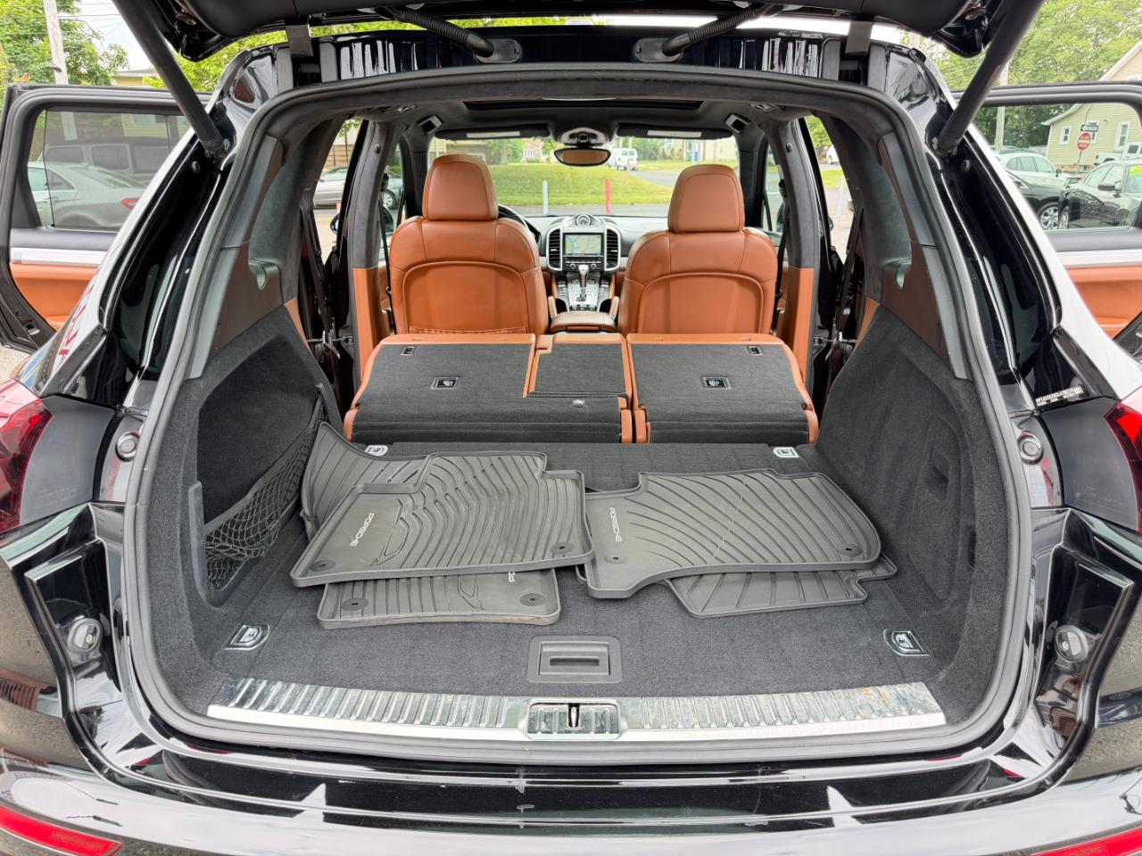 Porsche Cayenne AWD 4dr GTS 2016