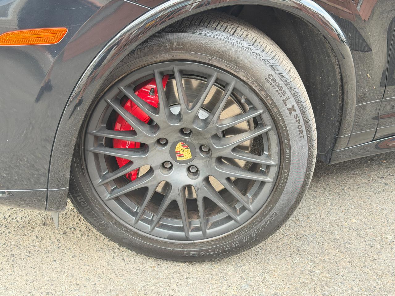 Porsche Cayenne AWD 4dr GTS 2016