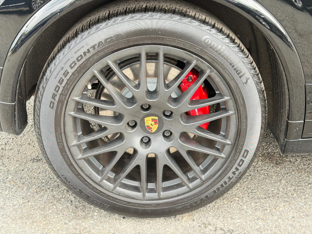 Porsche Cayenne AWD 4dr GTS 2016