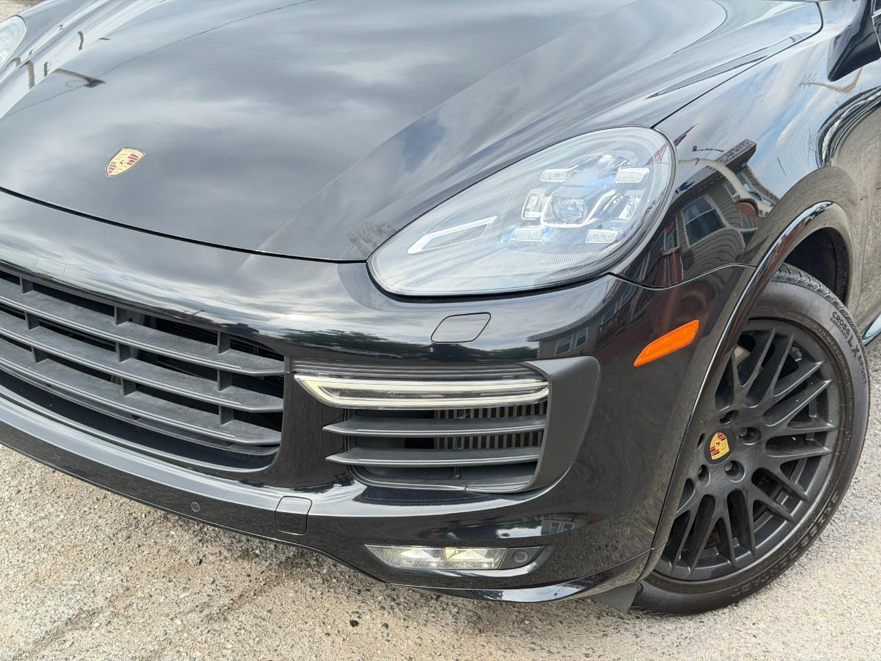 Porsche Cayenne AWD 4dr GTS 2016