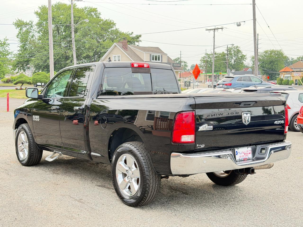 RAM 1500 4WD Quad Cab 140.5" Big Horn 2014