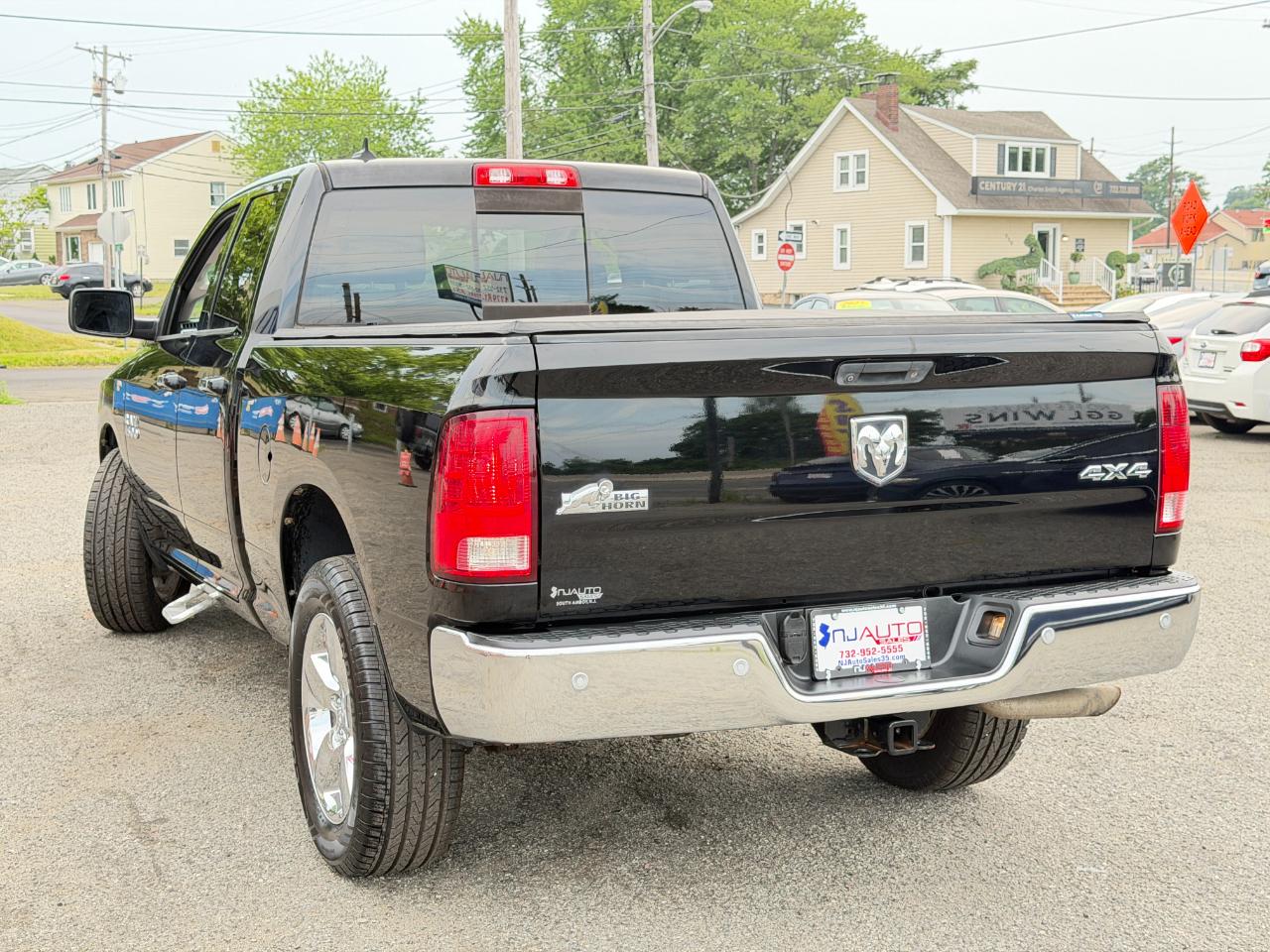 RAM 1500 4WD Quad Cab 140.5" Big Horn 2014