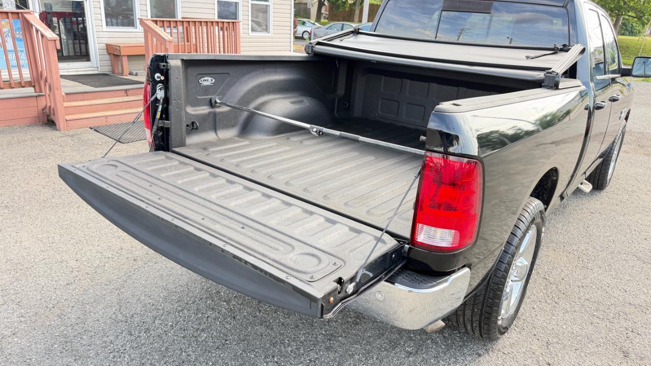 RAM 1500 4WD Quad Cab 140.5" Big Horn 2014