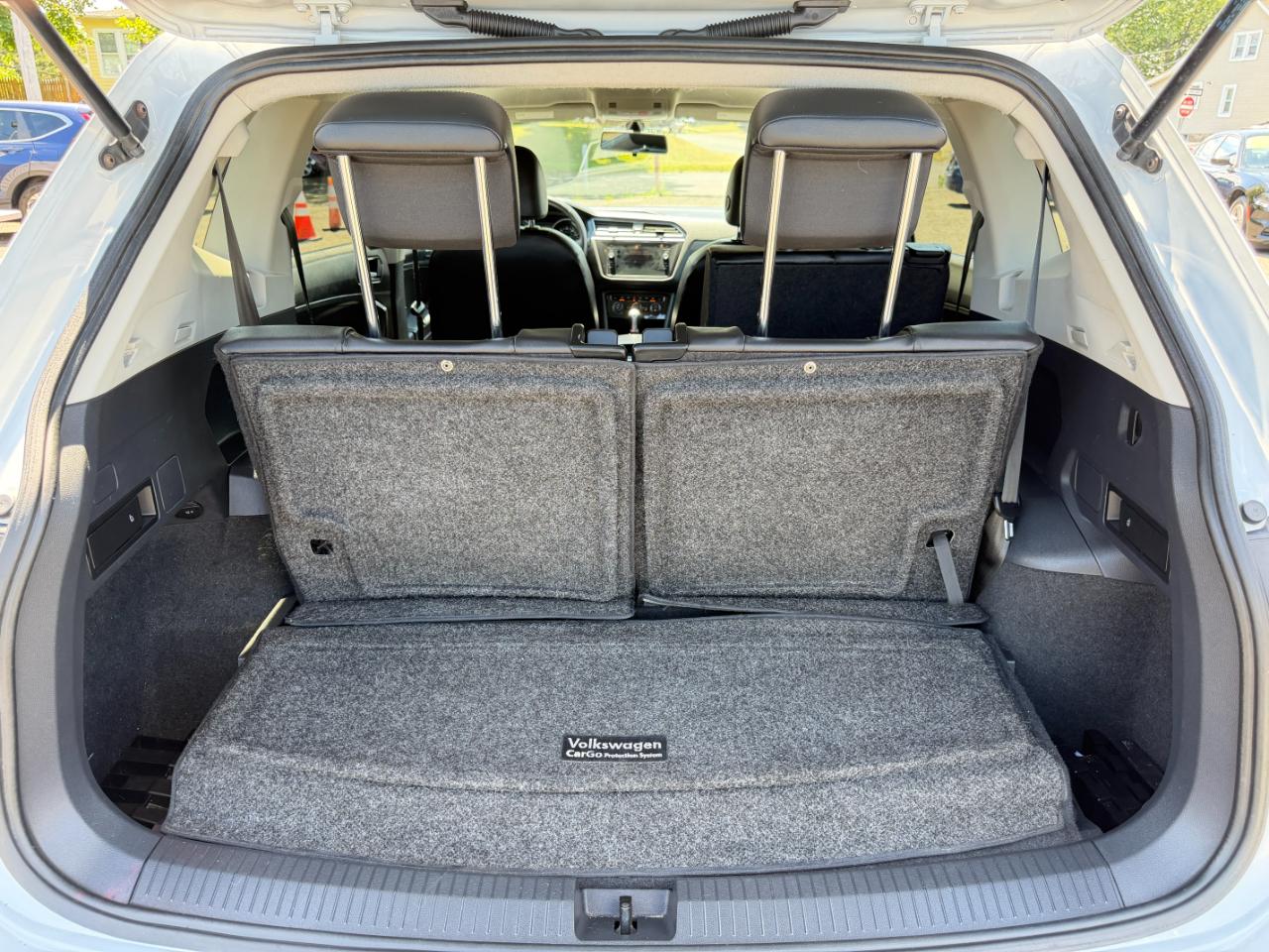 Volkswagen Tiguan 2.0T SEL FWD 2018