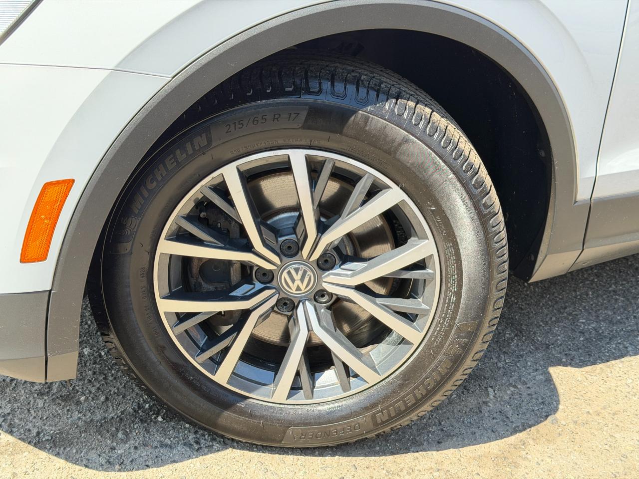 Volkswagen Tiguan 2.0T SEL FWD 2018