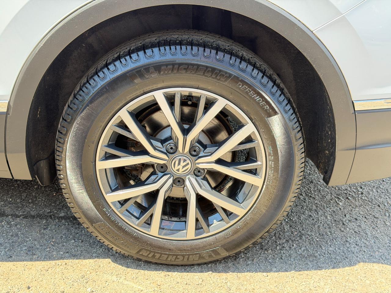 Volkswagen Tiguan 2.0T SEL FWD 2018