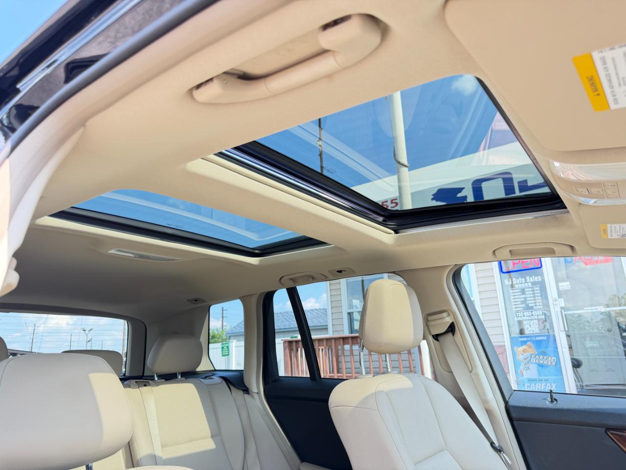 Mercedes-Benz GLK-Class 4MATIC 4dr GLK 350 2011