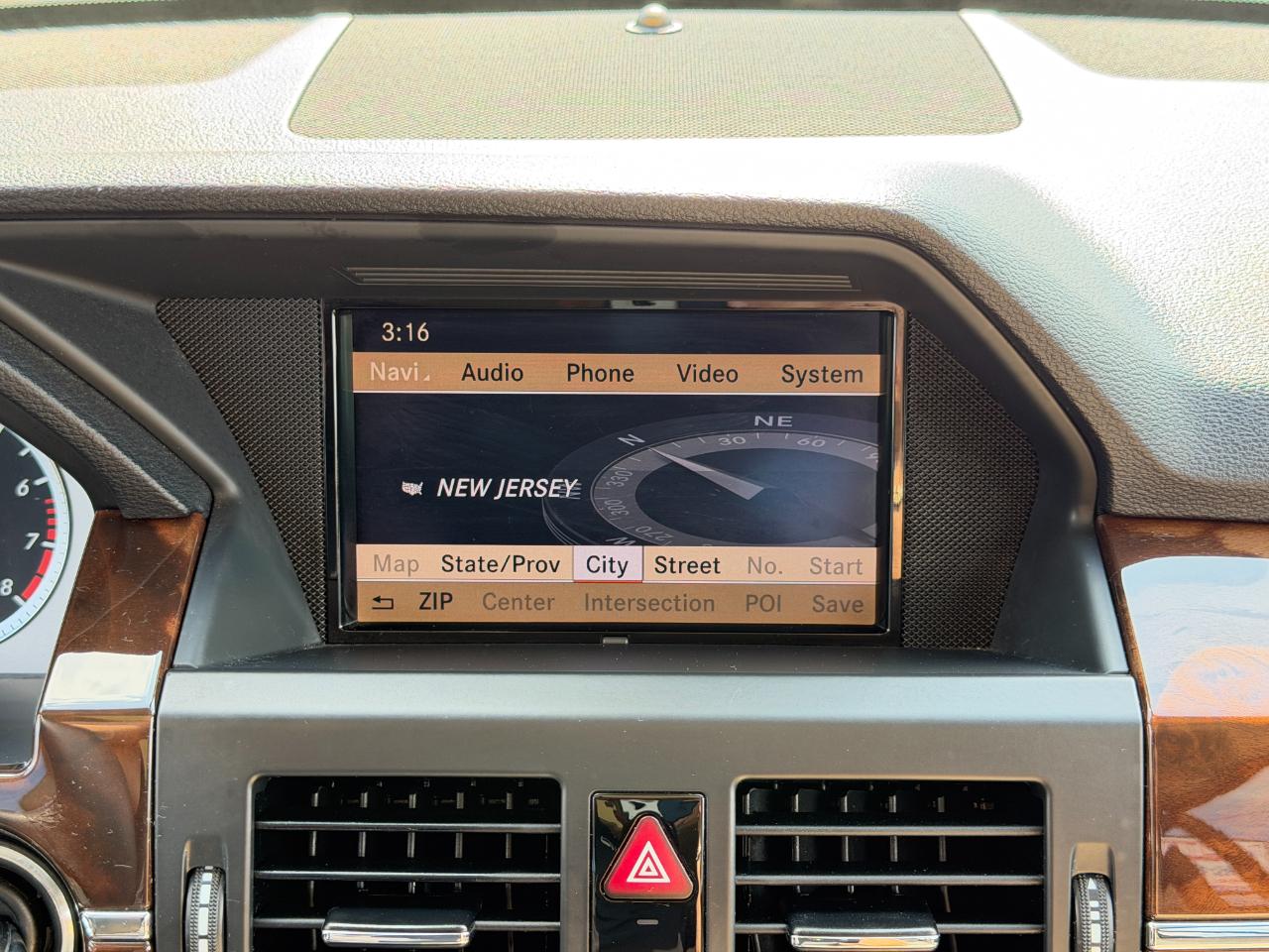 Mercedes-Benz GLK-Class 4MATIC 4dr GLK 350 2011