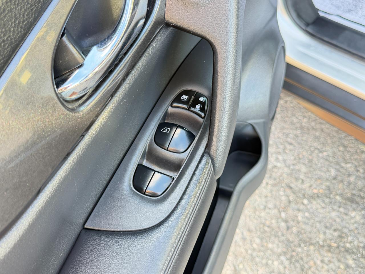 Nissan Rogue AWD SV 2018