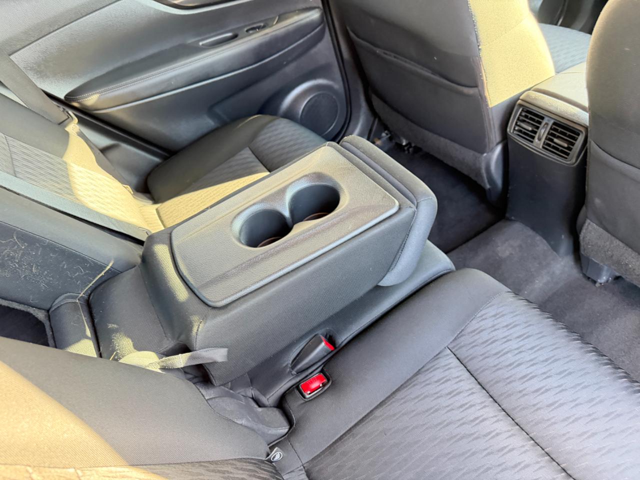 Nissan Rogue AWD SV 2018
