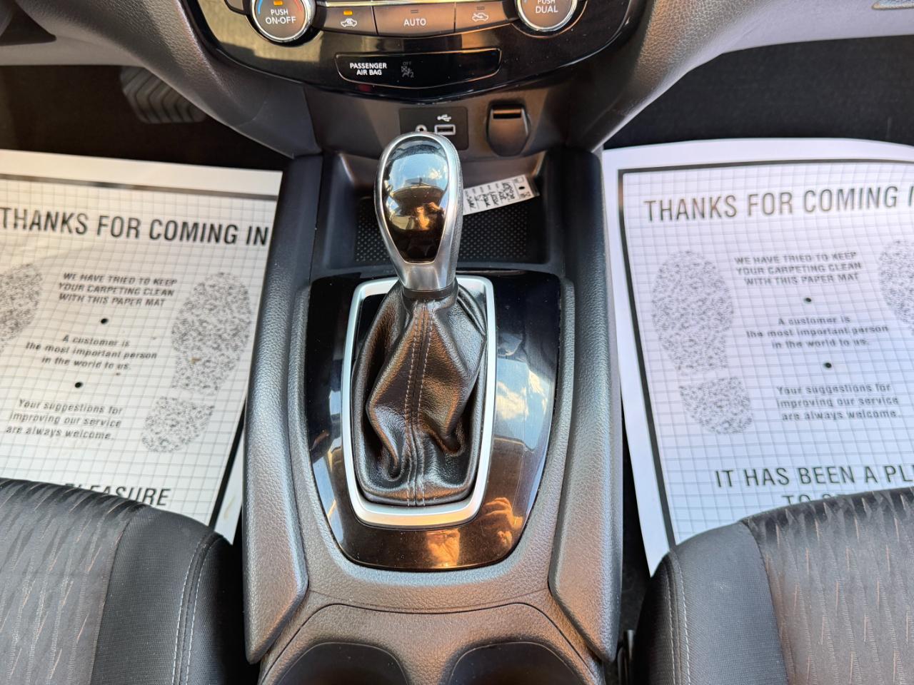 Nissan Rogue AWD SV 2018