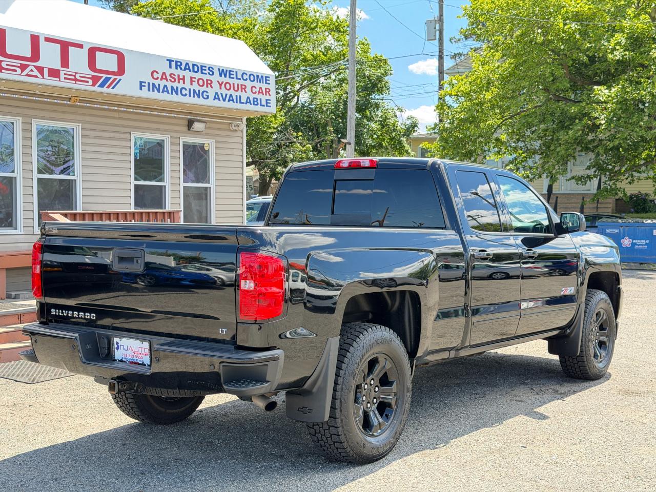 Chevrolet Silverado 1500  2018