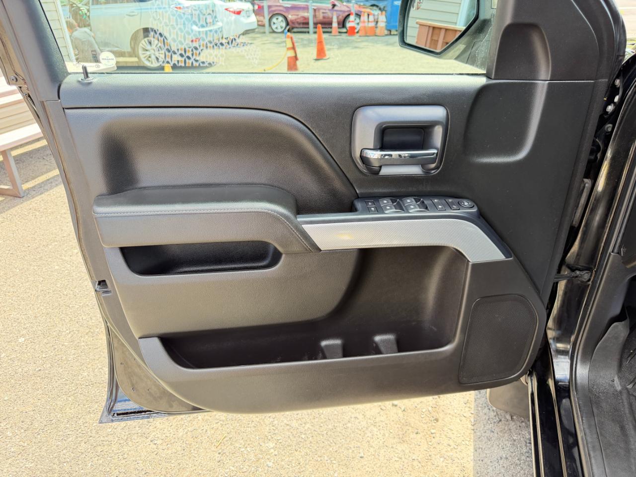 Chevrolet Silverado 1500  2018