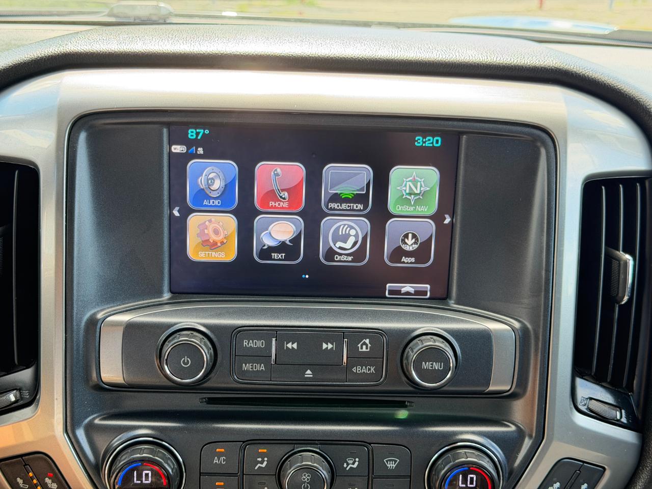 Chevrolet Silverado 1500  2018