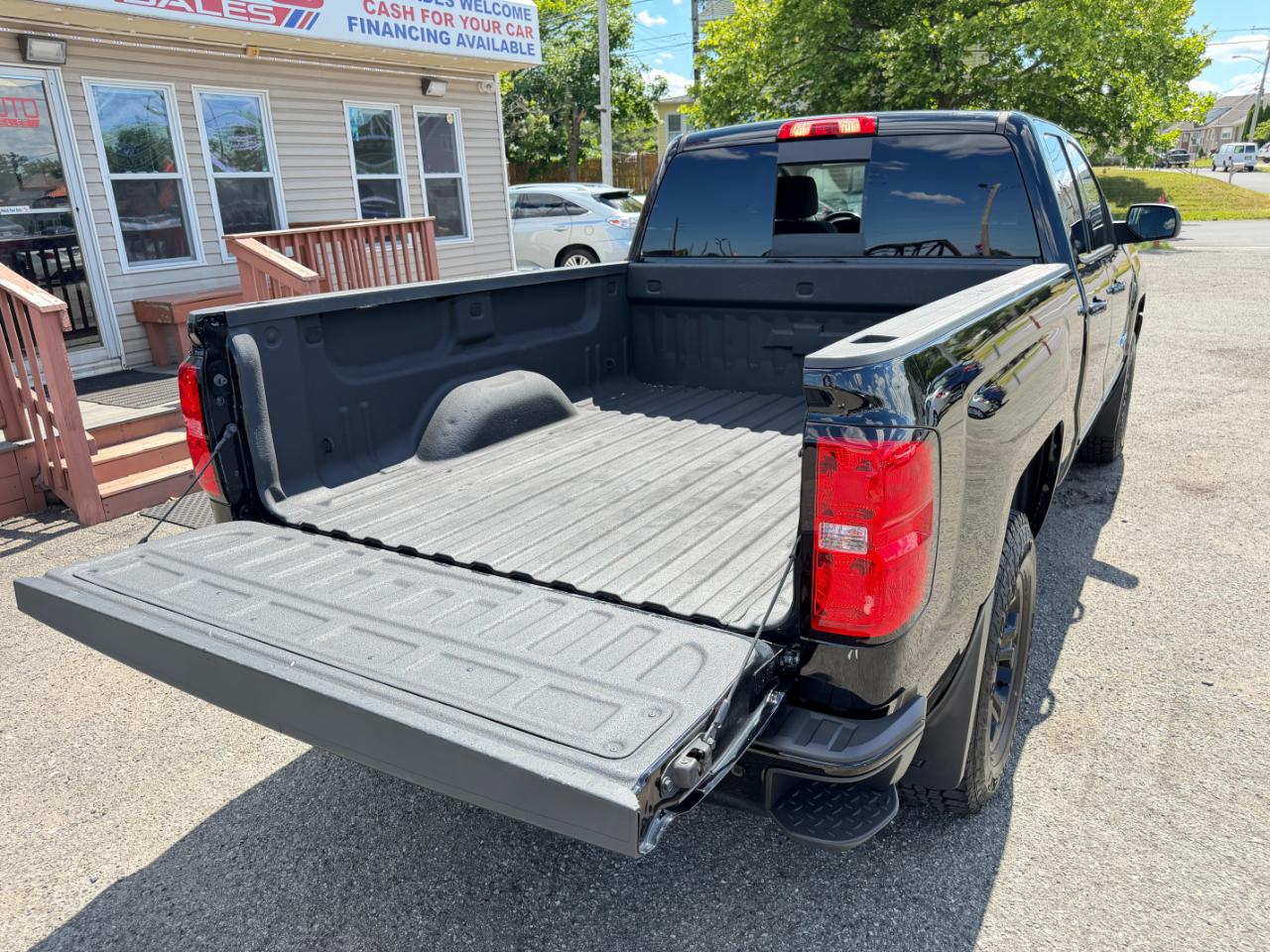 Chevrolet Silverado 1500  2018