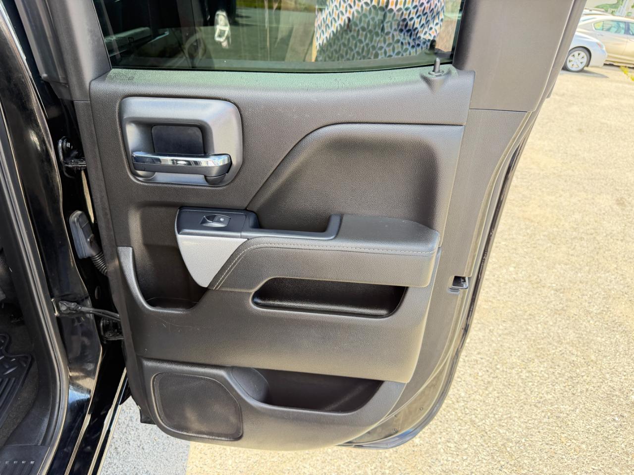 Chevrolet Silverado 1500  2018