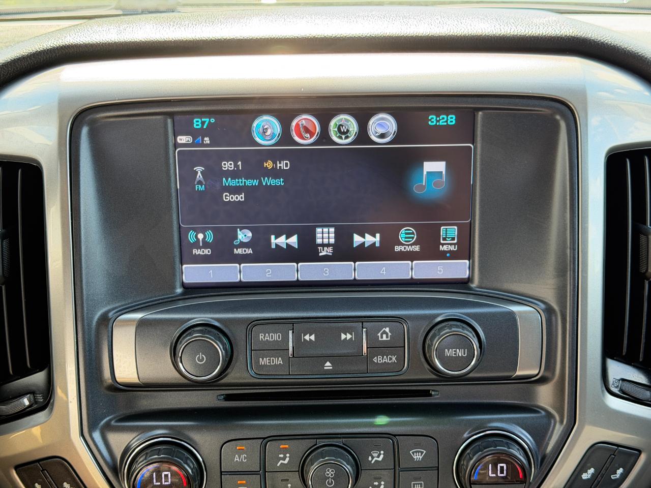Chevrolet Silverado 1500  2018