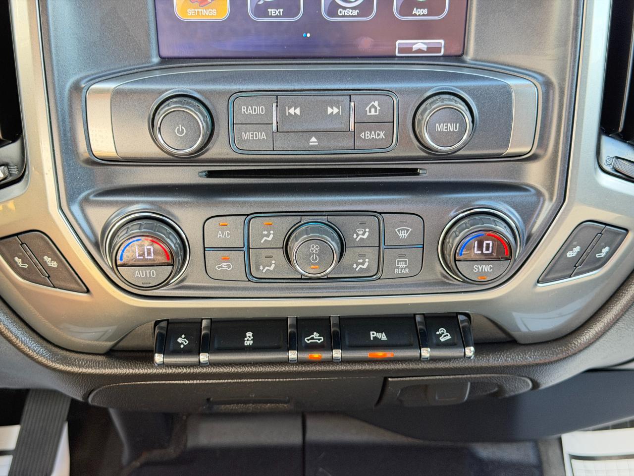 Chevrolet Silverado 1500  2018