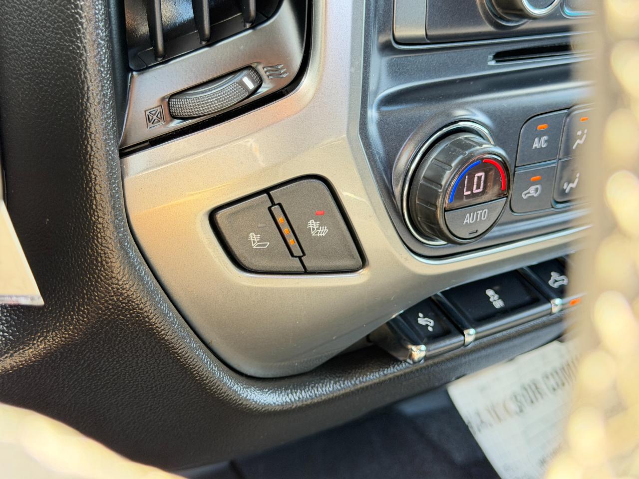 Chevrolet Silverado 1500  2018