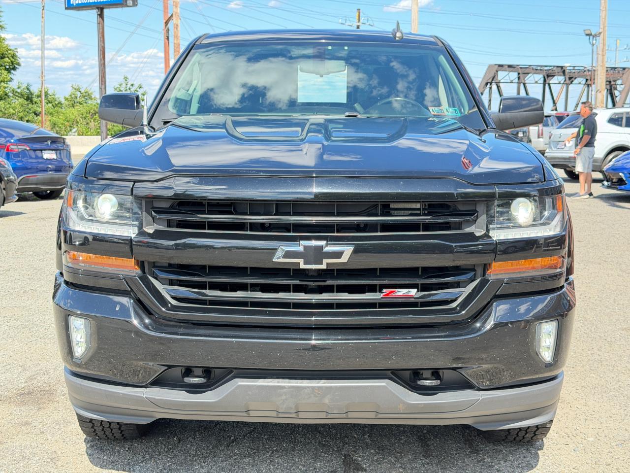 Chevrolet Silverado 1500  2018