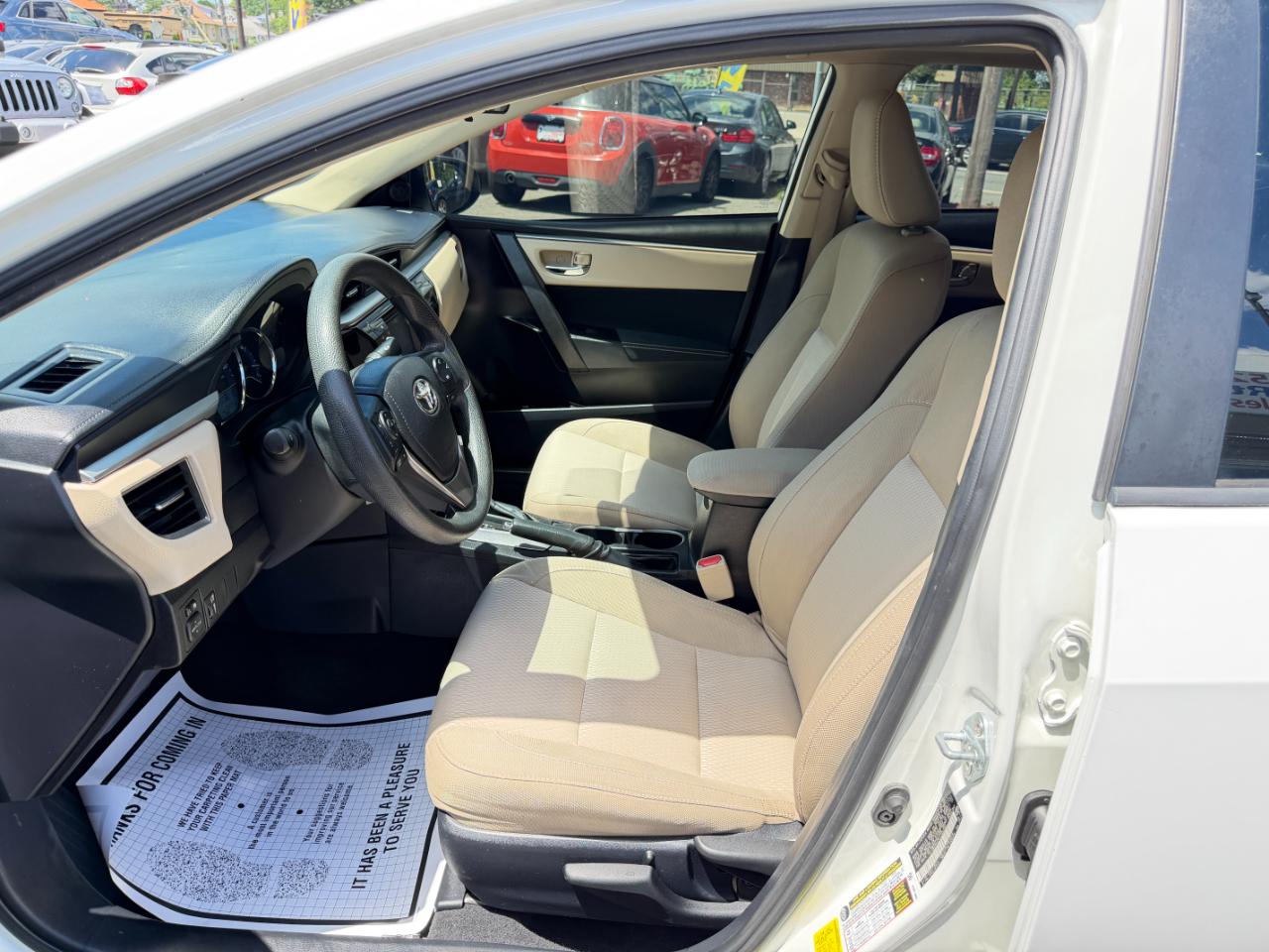 Toyota Corolla LE Plus 4D Sedan 2015
