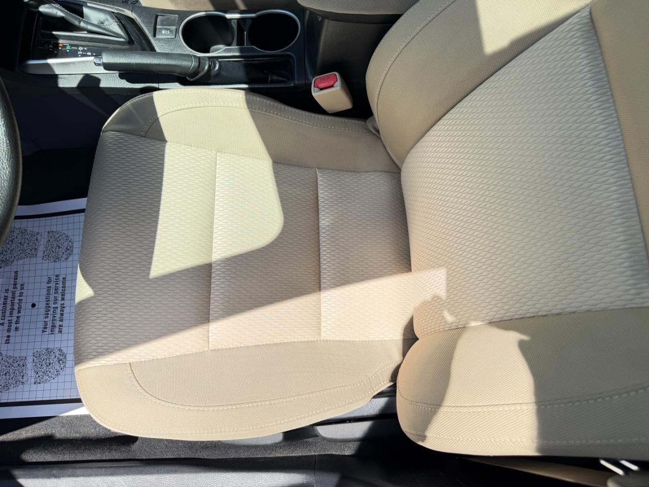 Toyota Corolla LE Plus 4D Sedan 2015