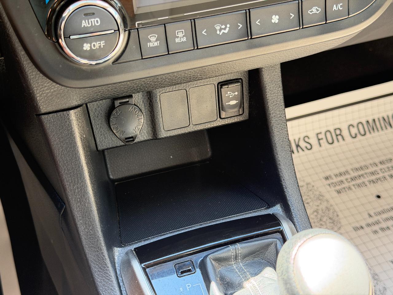 Toyota Corolla LE Plus 4D Sedan 2015