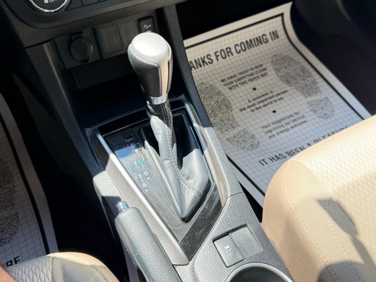 Toyota Corolla LE Plus 4D Sedan 2015