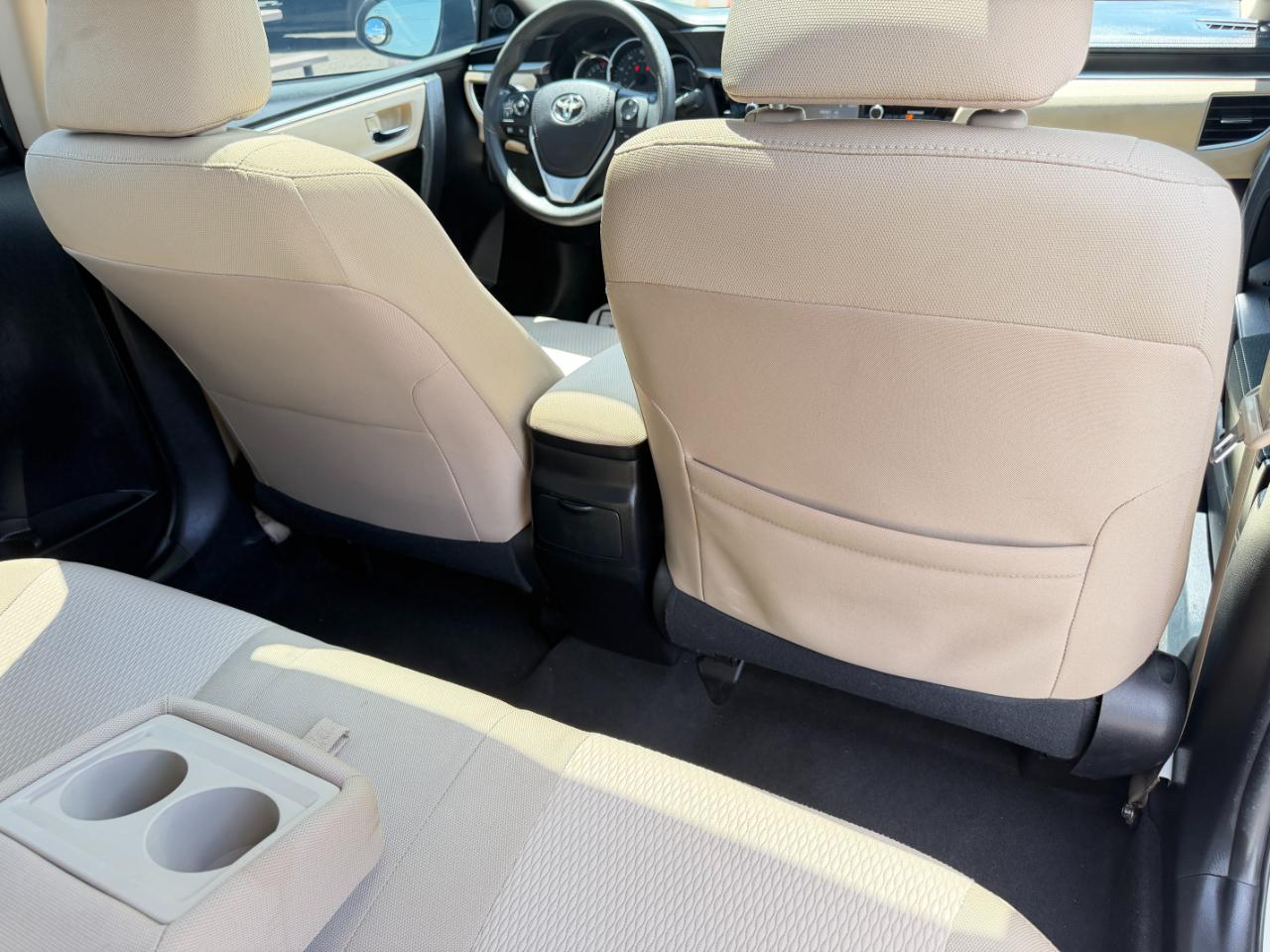 Toyota Corolla LE Plus 4D Sedan 2015