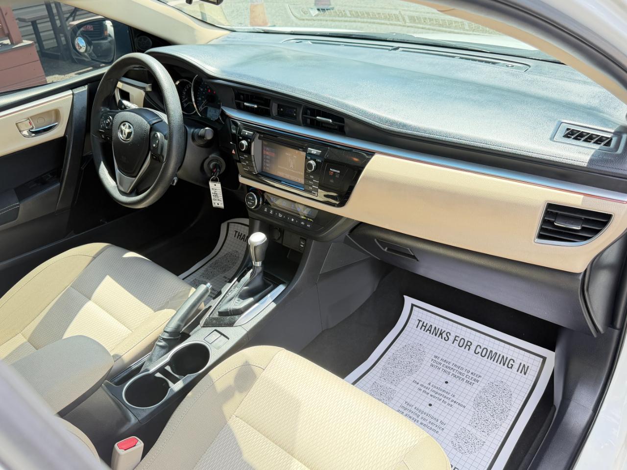 Toyota Corolla LE Plus 4D Sedan 2015