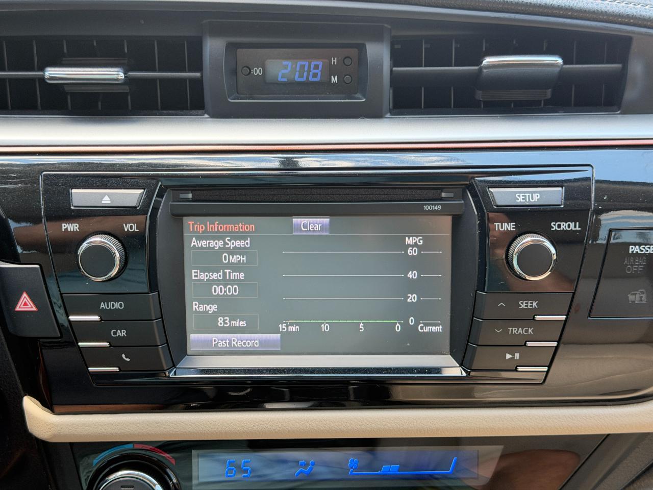 Toyota Corolla LE Plus 4D Sedan 2015