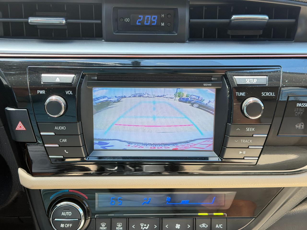Toyota Corolla LE Plus 4D Sedan 2015