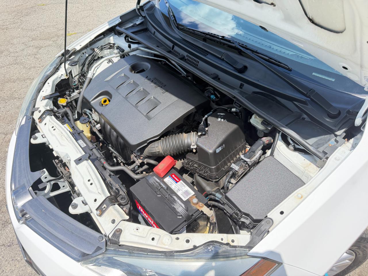 Toyota Corolla LE Plus 4D Sedan 2015