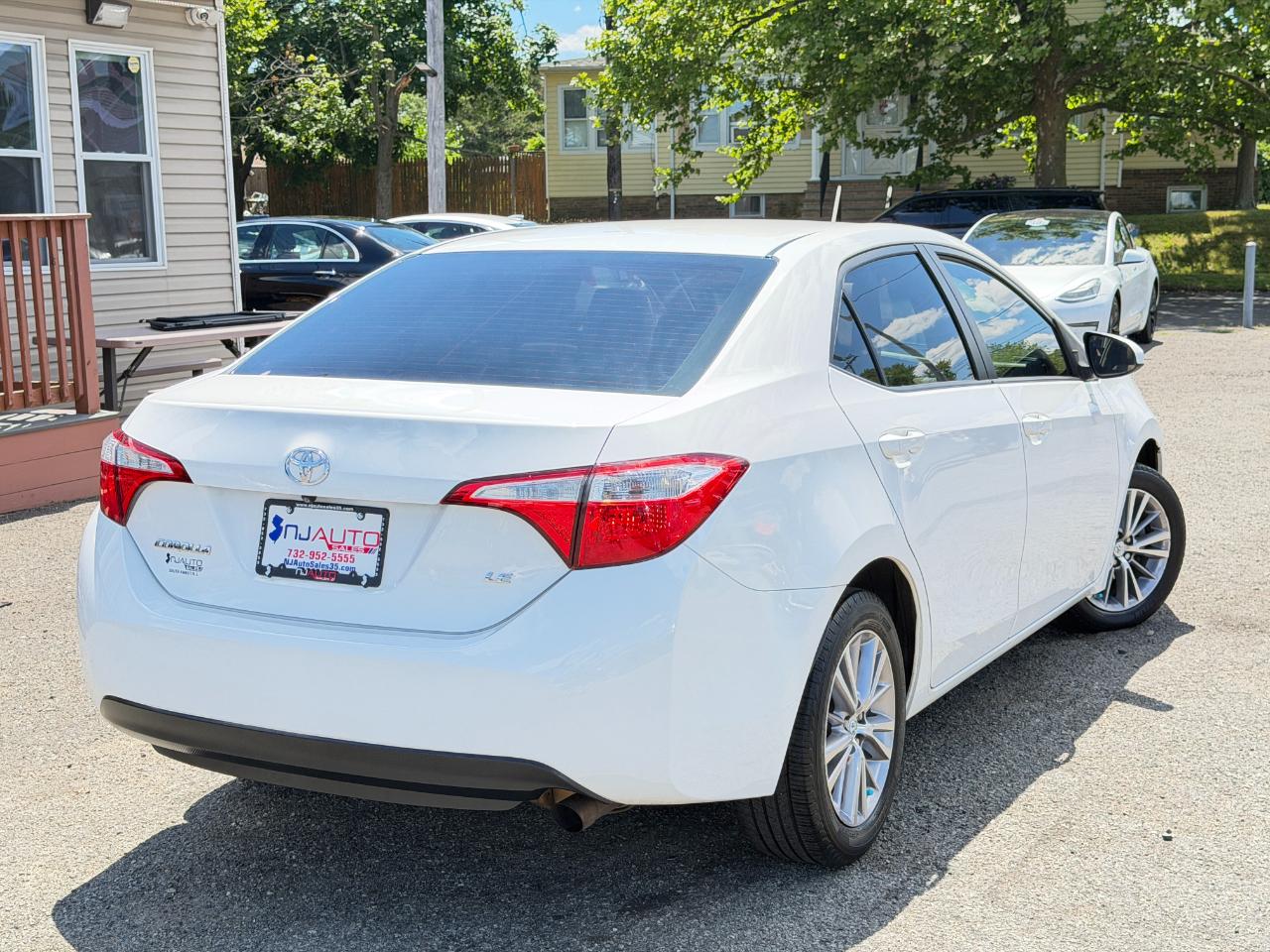 Toyota Corolla LE Plus 4D Sedan 2015