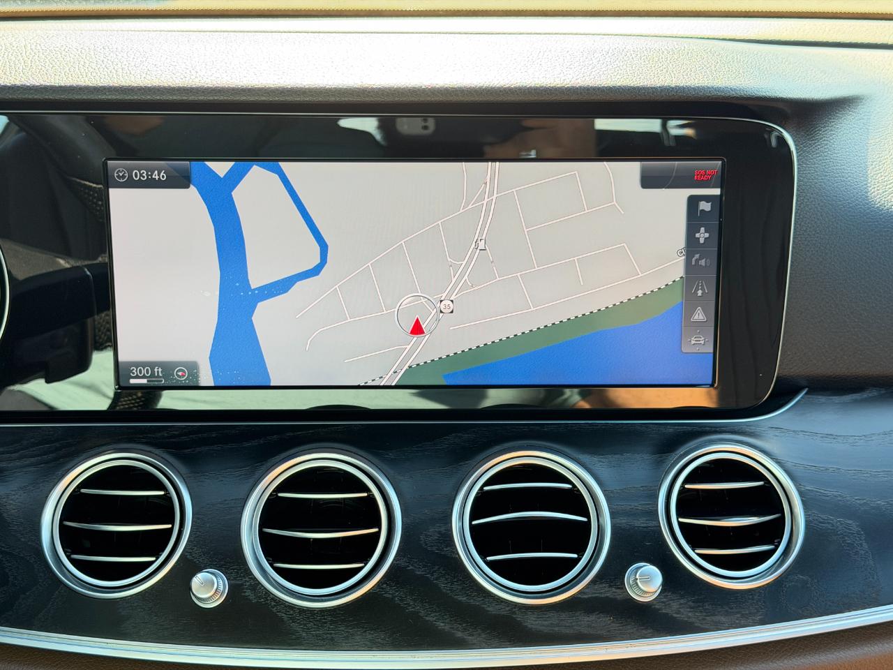 Mercedes-Benz E-Class E 300 Sport 4MATIC Sedan 2017