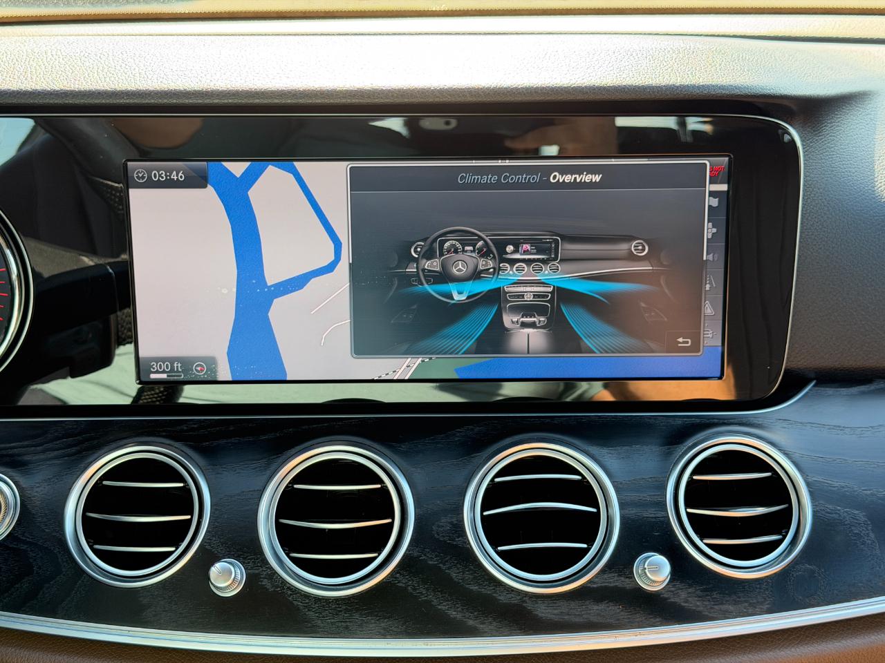 Mercedes-Benz E-Class E 300 Sport 4MATIC Sedan 2017