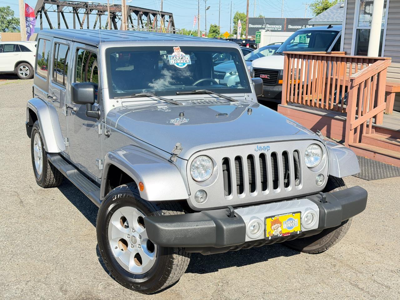Jeep Wrangler Unlimited 4WD 4dr Sahara 2015