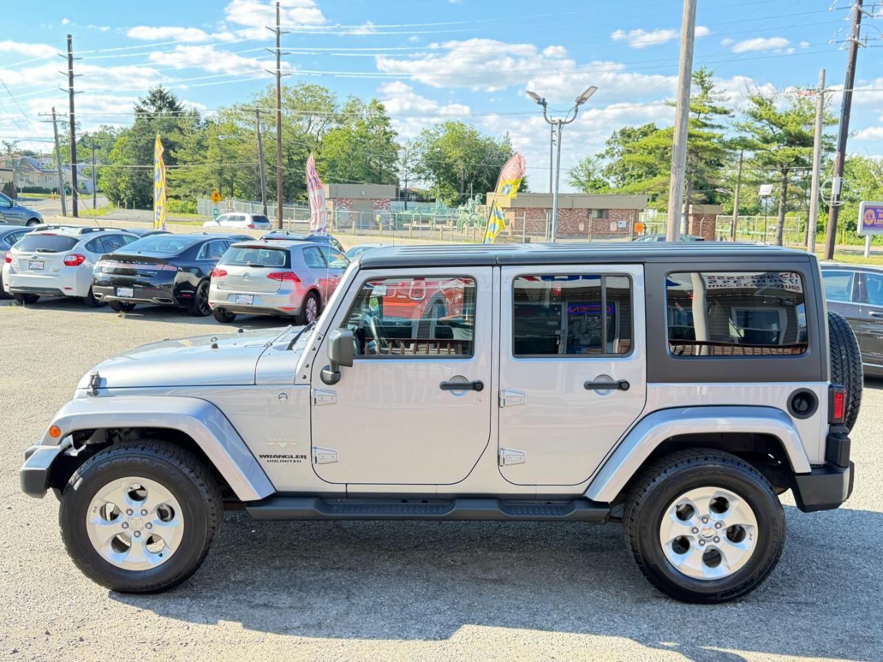 Jeep Wrangler Unlimited 4WD 4dr Sahara 2015