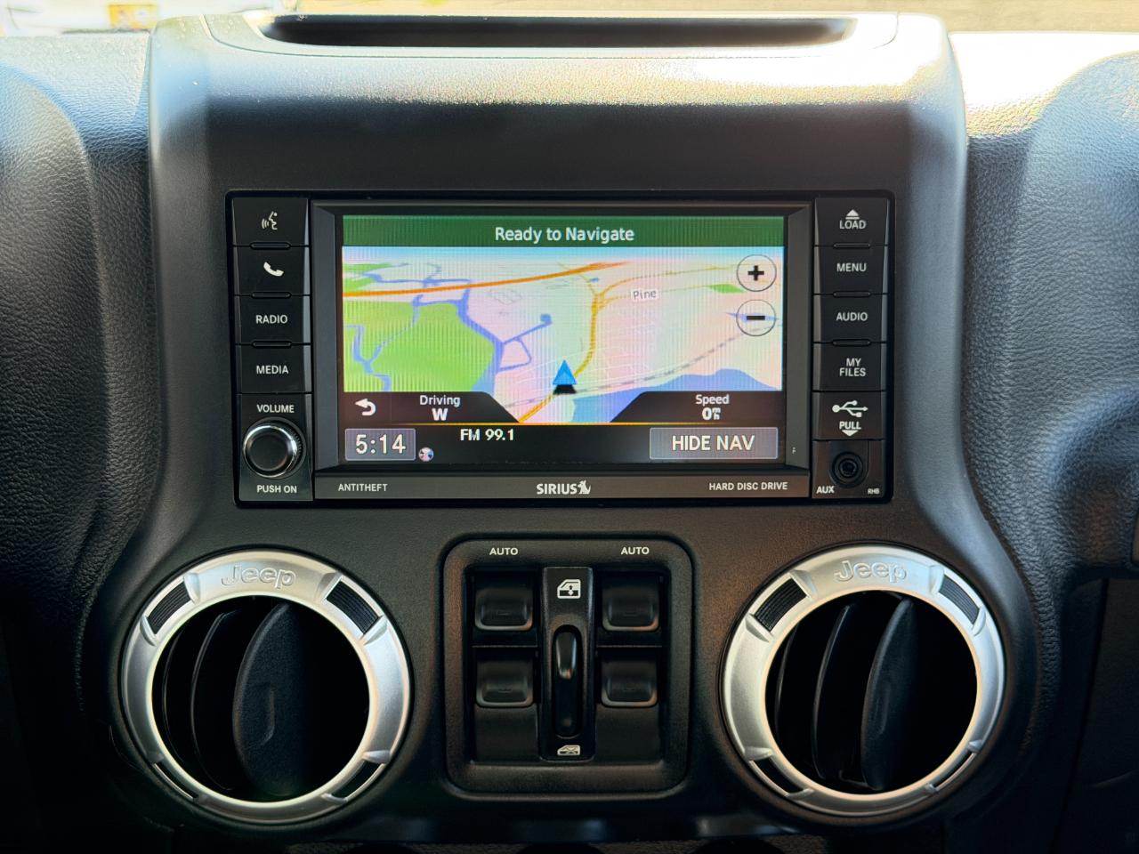 Jeep Wrangler Unlimited 4WD 4dr Sahara 2015