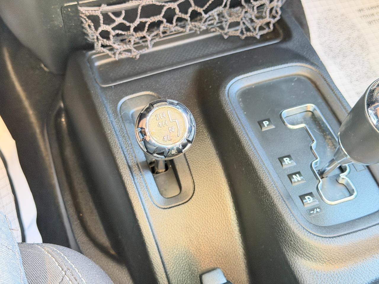 Jeep Wrangler Unlimited 4WD 4dr Sahara 2015