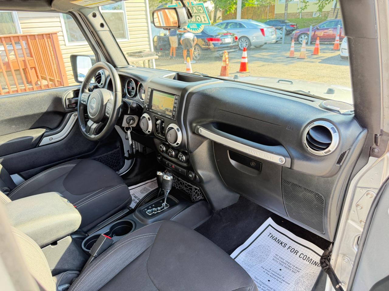 Jeep Wrangler Unlimited 4WD 4dr Sahara 2015