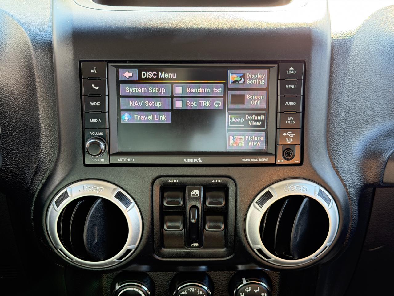 Jeep Wrangler Unlimited 4WD 4dr Sahara 2015