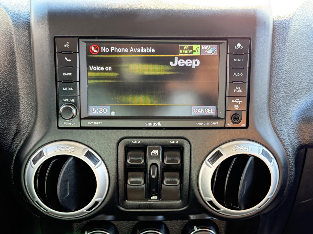 Jeep Wrangler Unlimited 4WD 4dr Sahara 2015