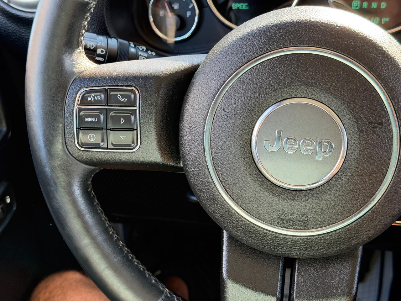 Jeep Wrangler Unlimited 4WD 4dr Sahara 2015